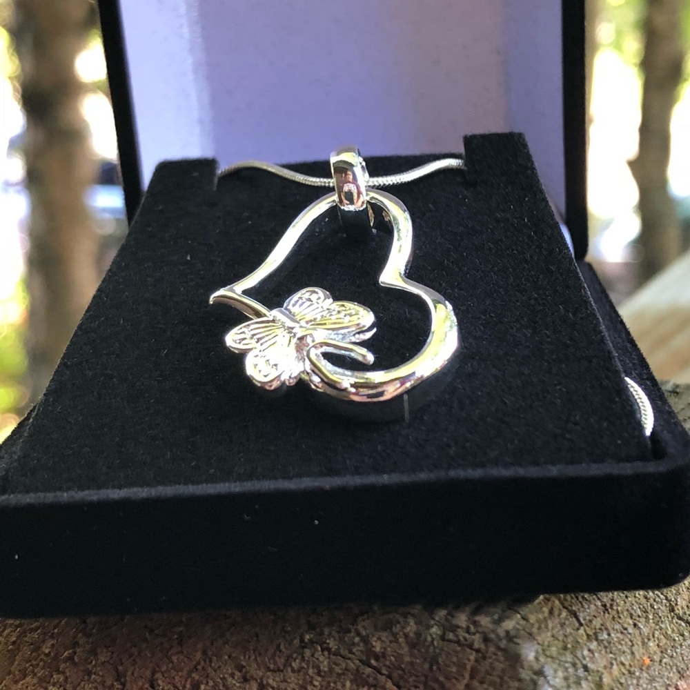 STERLING SILVER BUTTERFLY HEART - Picture 4 of 7